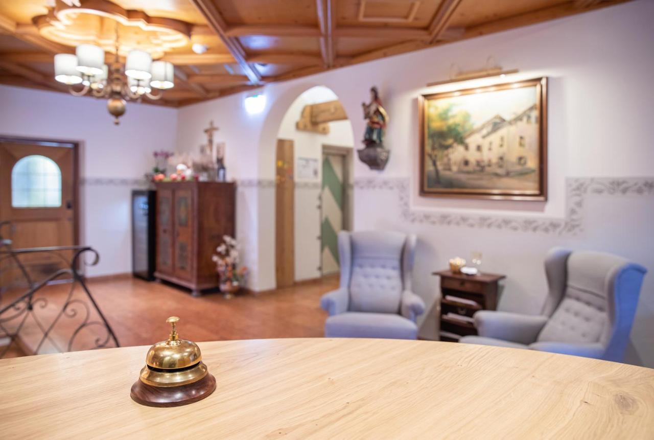 Hotel Gasthof Zum Kirchenwirt Puch bei Hallein Exterior foto