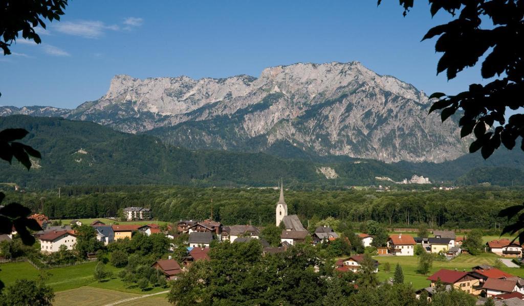 Hotel Gasthof Zum Kirchenwirt Puch bei Hallein Exterior foto